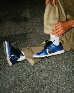 Product Alt Image