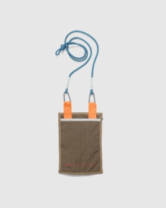 Smile and Wave Rupert Passport Bag Brown