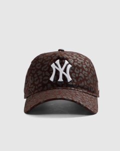 New Era 920AF New York Yankees Leopard Camo Snapback Burnt Wood
