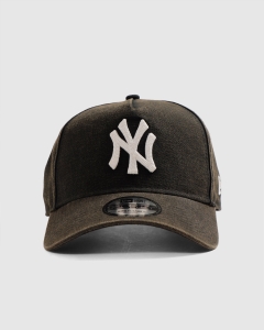 New Era 940AF New York Yankees Washed Canvas Snapback Washed Black/Ivory