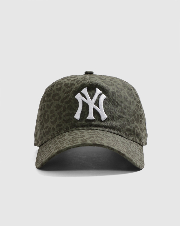 New Era 920AF New York Yankees Leopard Camo Snapback New Olive
