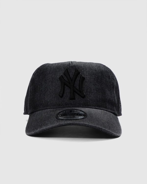 New Era 920AF New York Yankees Washed Denim Strapback Black