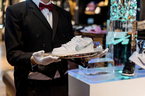 Nike SB x Diamond Dunk Release Event